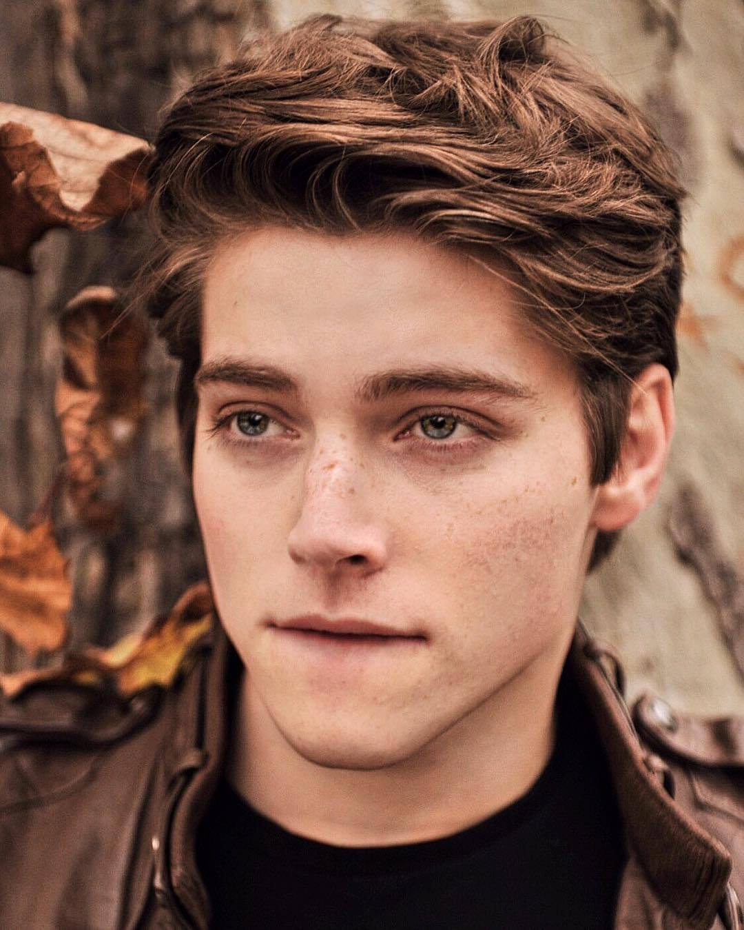 Froy Gutierrez Biography, Height & Life Story Super Stars Bio