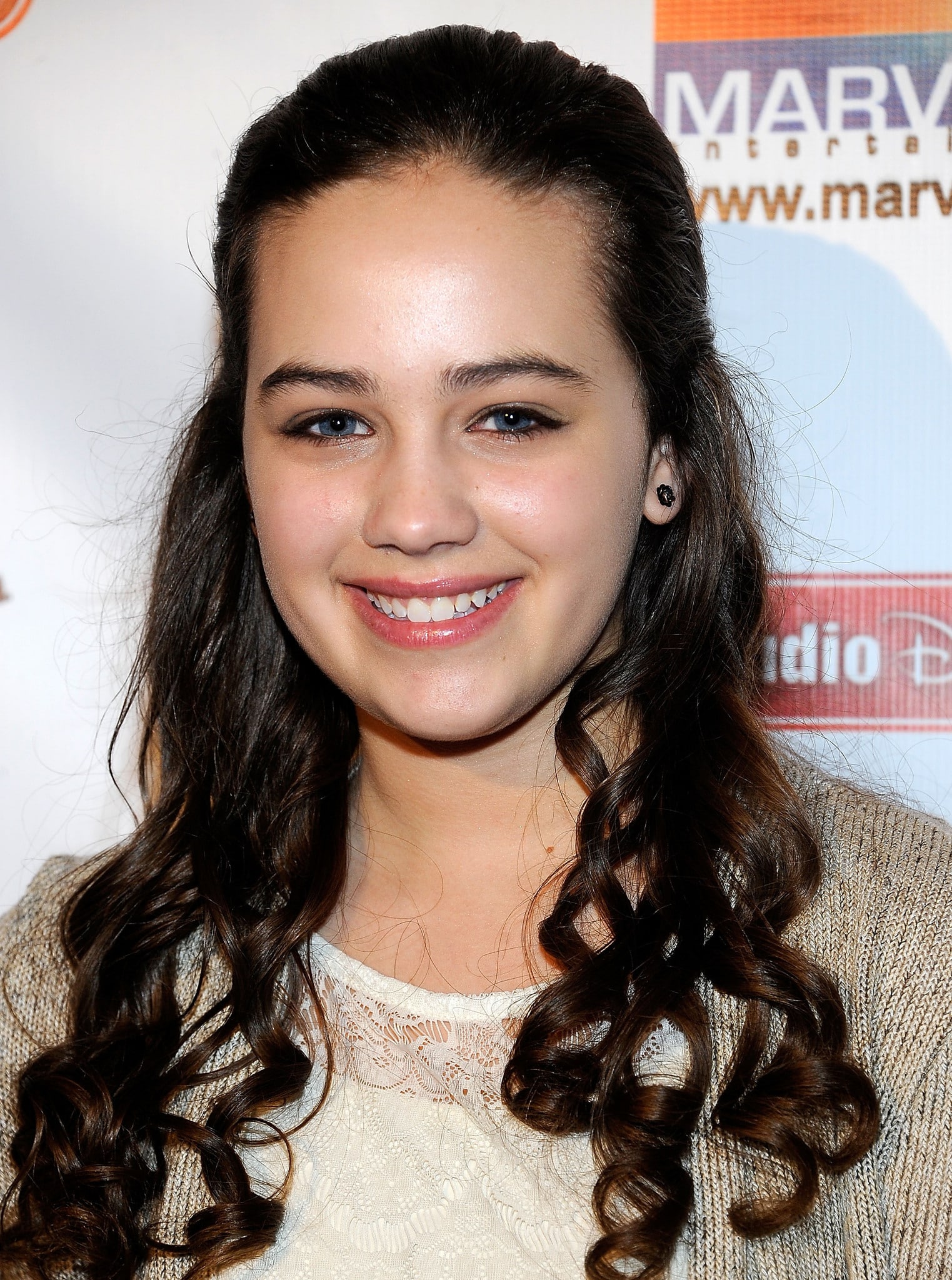 Mary Mouser Biography, Height & Life Story Super Stars Bio