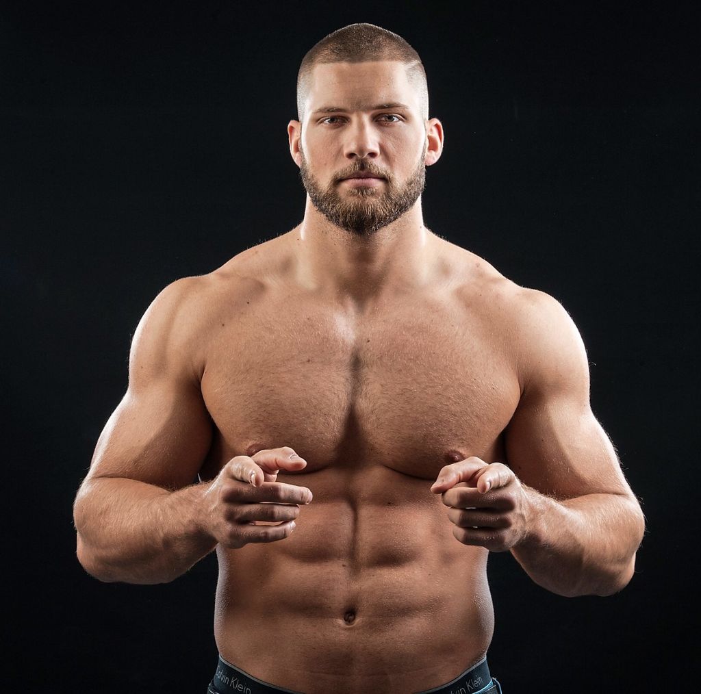 Florian Munteanu Biography, Height & Life Story Super Stars Bio