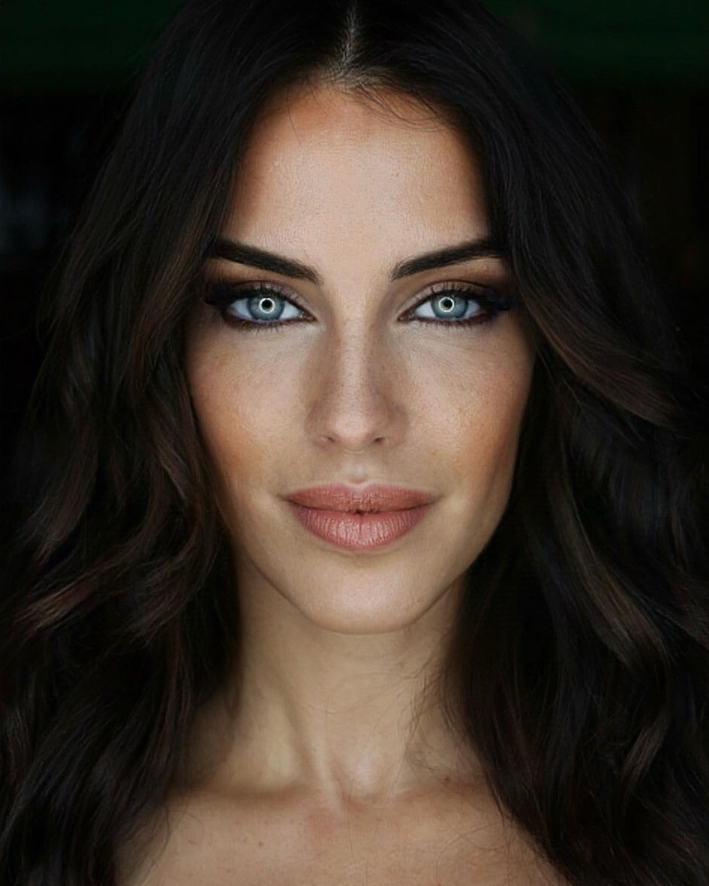 Jessica Lowndes Gallery Super Stars Bio