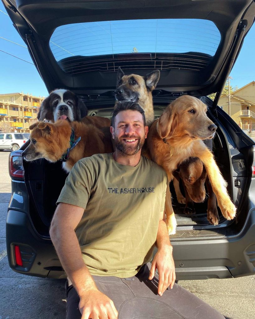 South Tahoe man travels country with his dogs promoting adoption