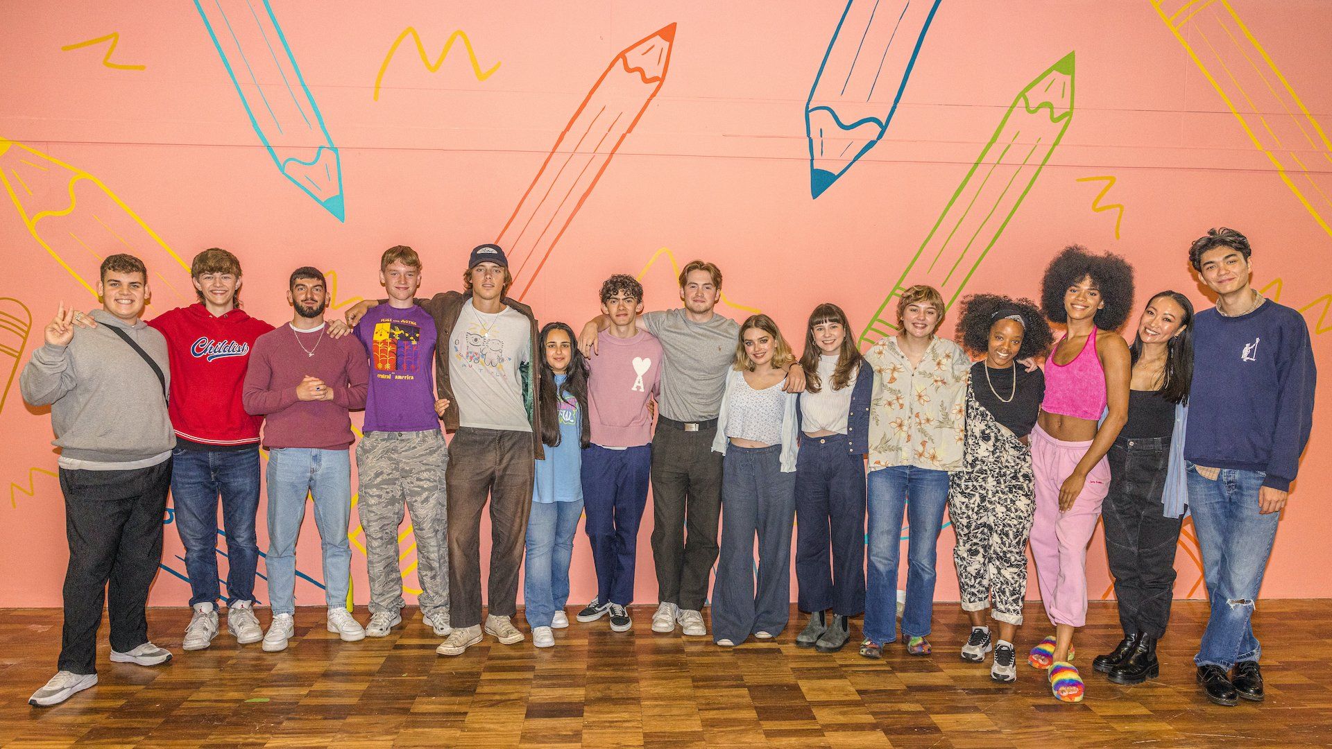 Heartstopper season 2 cast release date confirmed as Netflix hit returns Streaming TellyMix