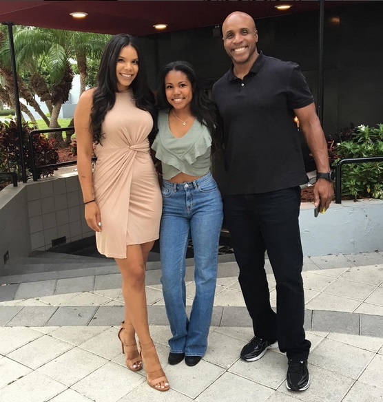Barry Bonds Puts His Daughters on Display ⋆ Terez Owens 1 Sports