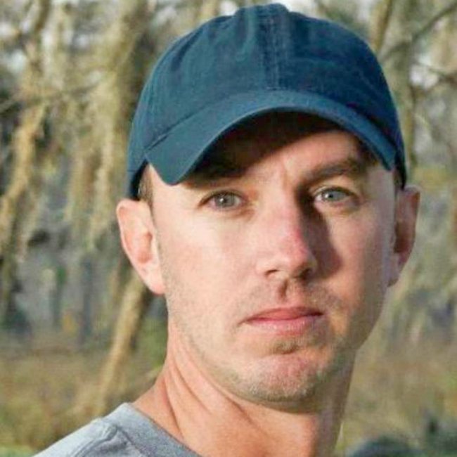 Did Troy Landry's son from "Swamp People" die? Wiki Family, House