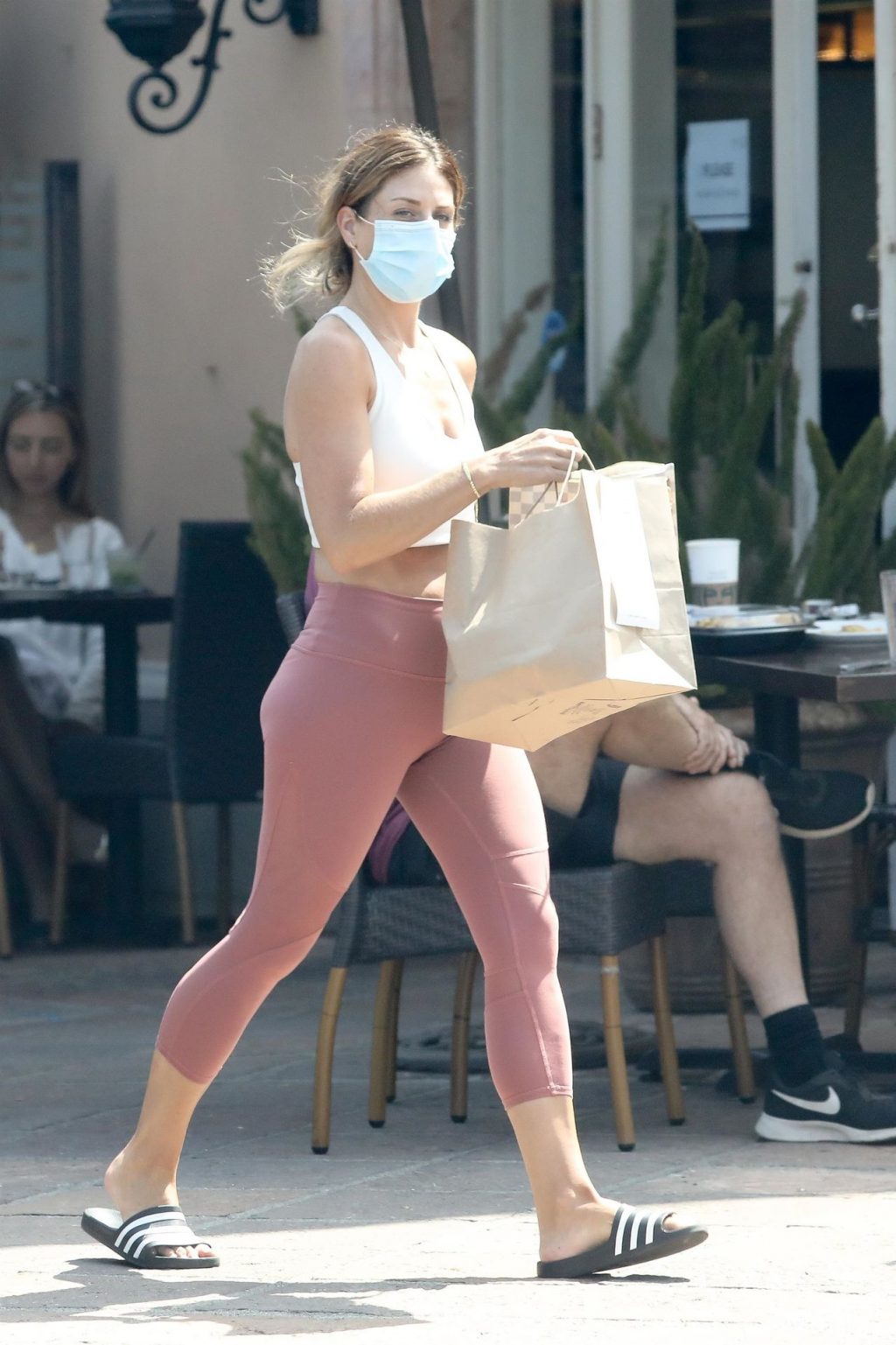 Jillian Michaels Displays Her Sexy Butt in Malibu (12 Photos)