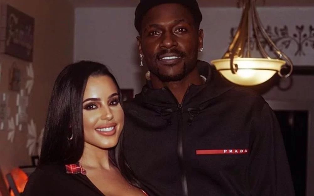 Who is Antonio Brown's wife? All about his dating life