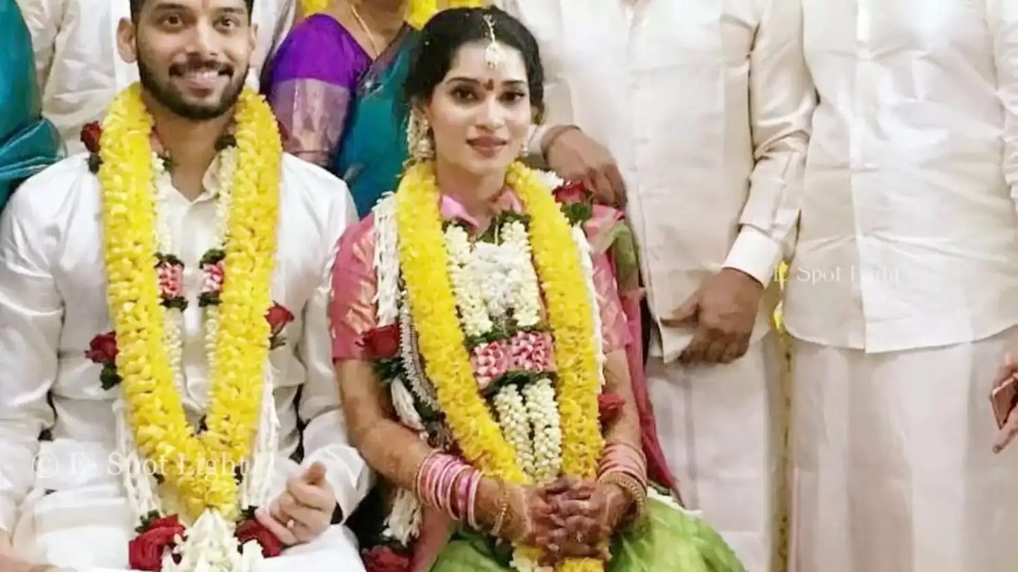 Facts About Vikram's Wife Shailaja Balakrishnan
