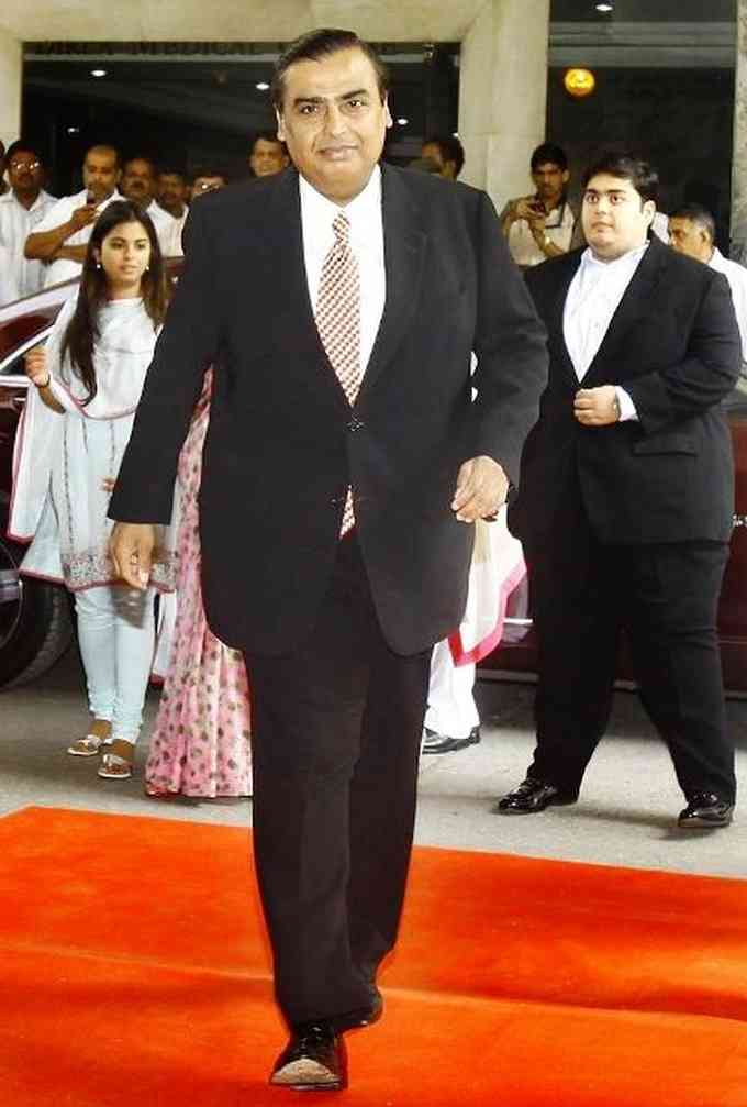 Mukesh Ambani Affairs, Height, Net Worth, Age, Bio and More 2022 The