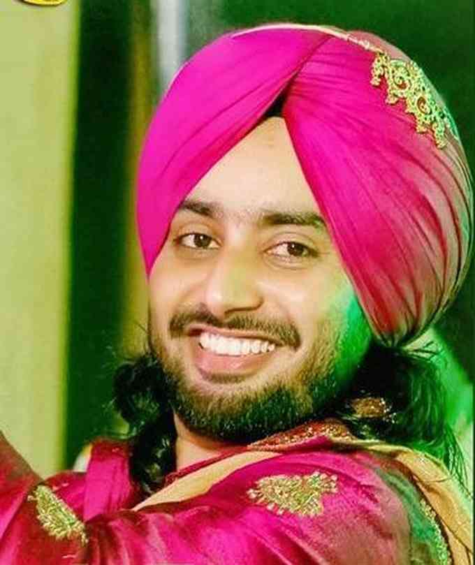 Satinder Sartaaj Height, Affairs, Net Worth, Age, Bio and More 2024