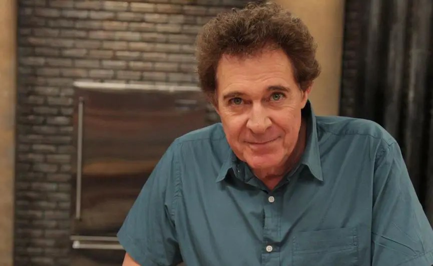 Barry Williams Net worth, Age Kids, BioWiki, Wife, Weight 2024 The