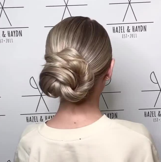 20 Quick And Easy Hairstyles For Long Hair With Video Instructions