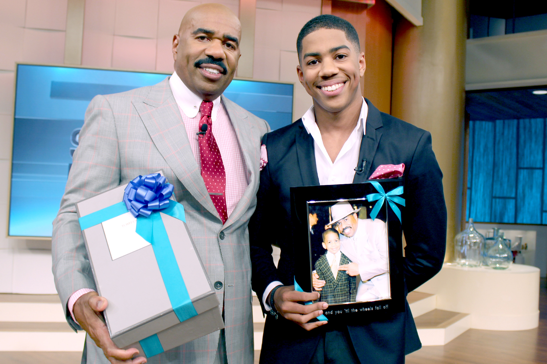 Steve Harvey’s Father’s Day Gift Brings Him to Tears The Source