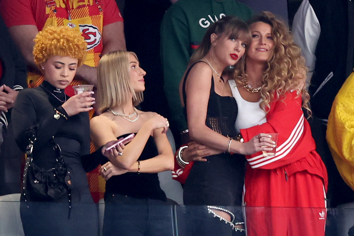 No One's Believing Taylor Swift, Kanye West Super Bowl Story The Spun