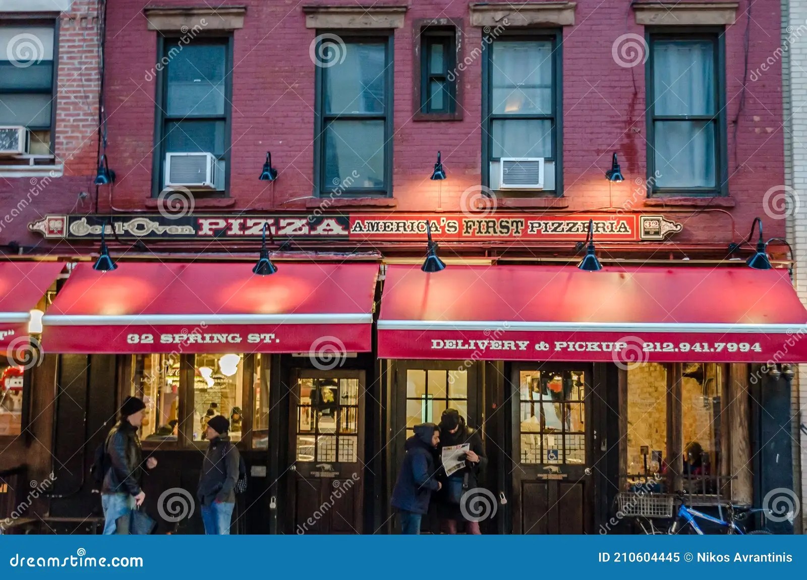 Lombardi`s Pizza at Spring Street, Manhattan. America`s First Pizzeria