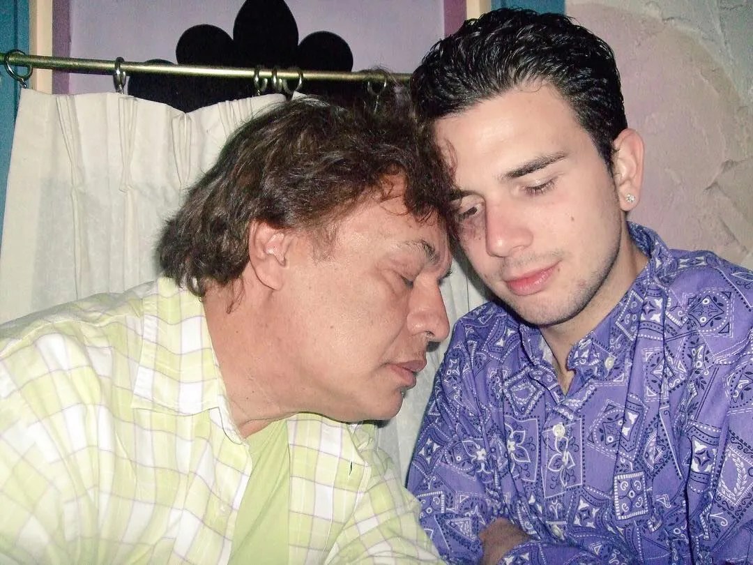 Top 196 + Pareja de juan gabriel cantante Legendshotwheels.mx