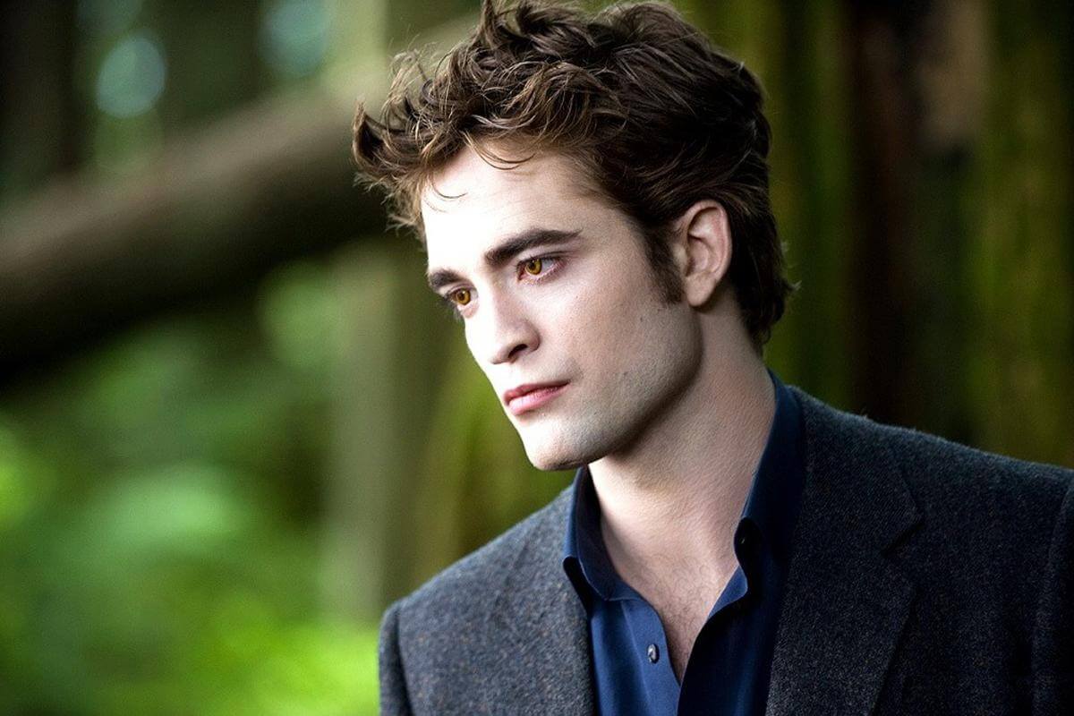 Robert Pattinson Biography, Age, Weight, Height, Friend, Like, Affairs