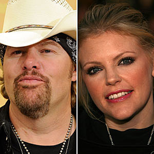 Country Music Feuds Toby Keith vs. the Dixie Chicks
