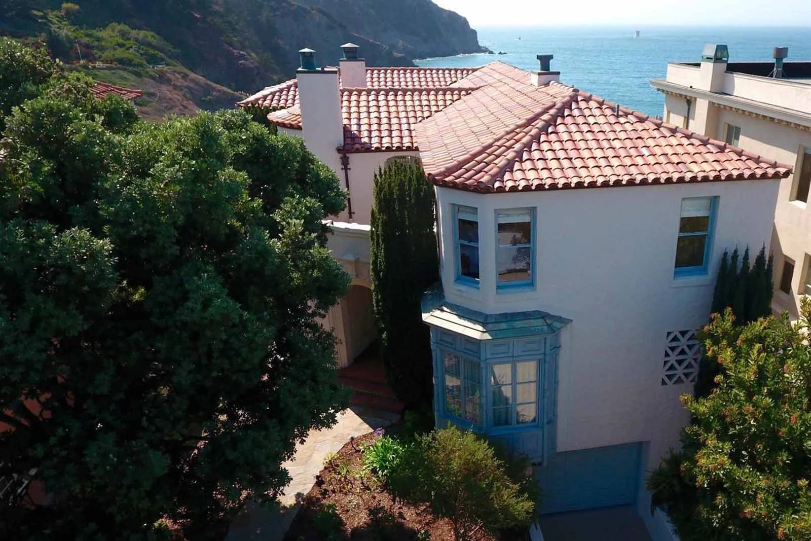 Kirk Hammett Puts 'Mesmerizing' SF House On Sale for 13 Million