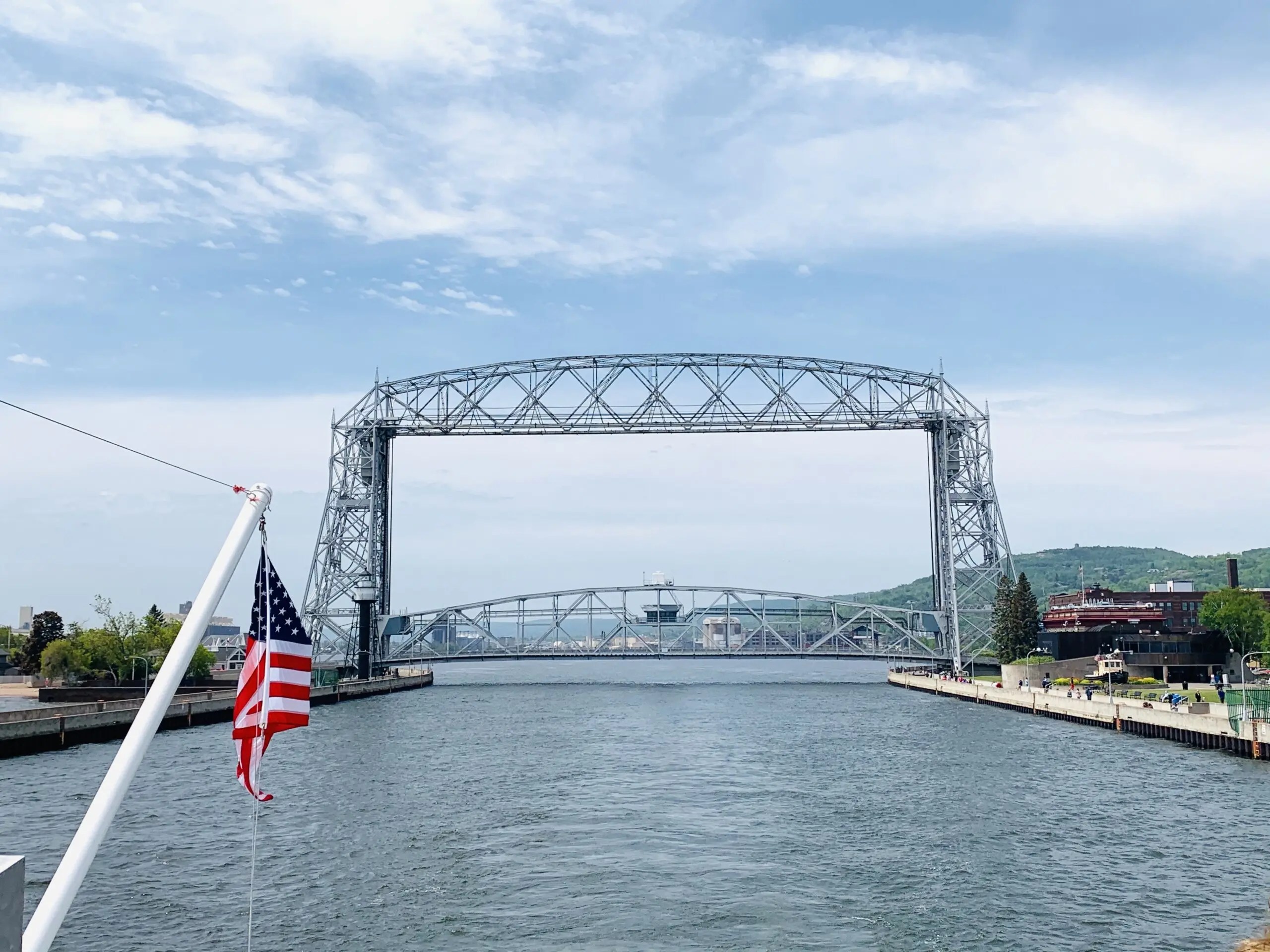 Duluth, MN is a place that we visit year-after-year with our kids! Get out Duluth family vacation 2-day itinerary as well as find out the best things to do in Duluth with kids! Our Duluth travel itinerary is sure to make lasting family memories! #duluthtravelitinerary #Duluthweekendgetaway #weekendinDuluth #Duluthfamilyvacation #bestthingstodoinDuluth #thingstodoinDuluthwithkids