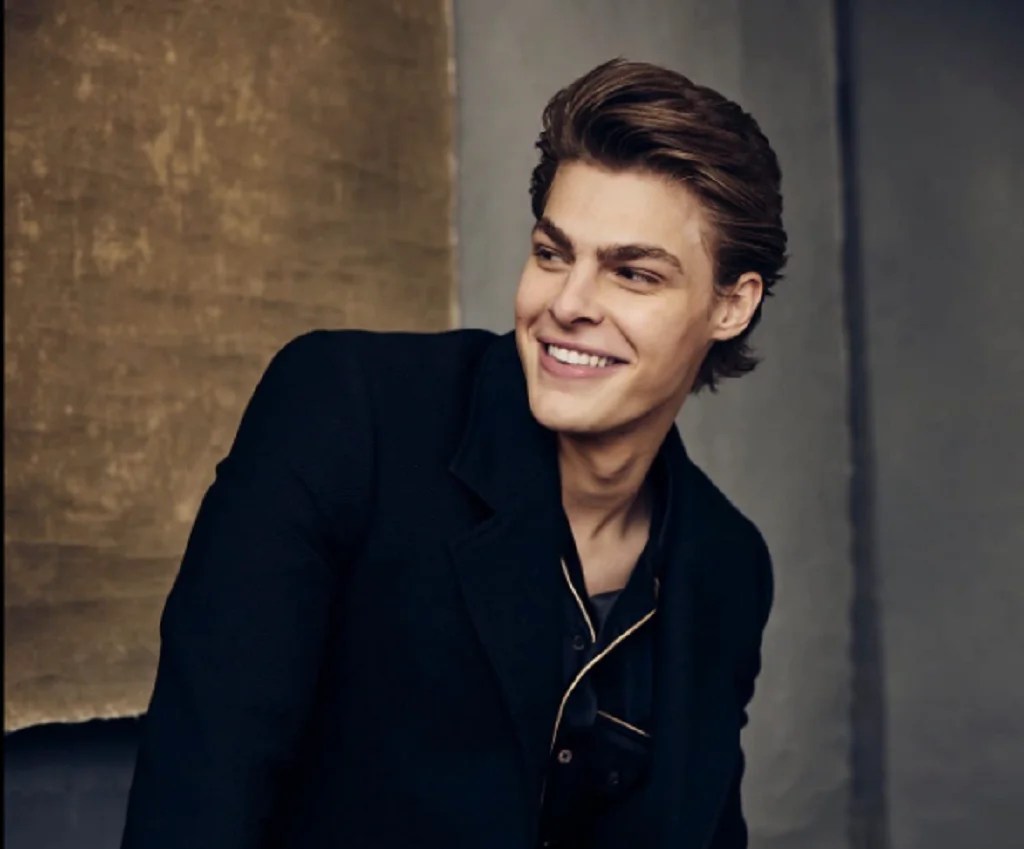 Blake Draper Age How Old Is Prom Pact Actor? Parents Net Worth