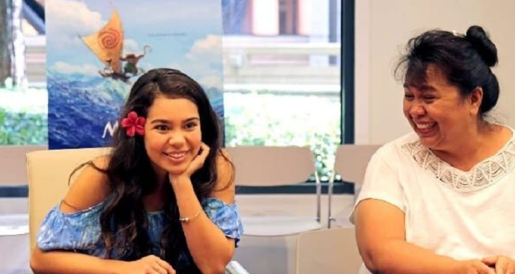 Auli'i Cravalho Parents Mother Puanani Cravalho Father And Family