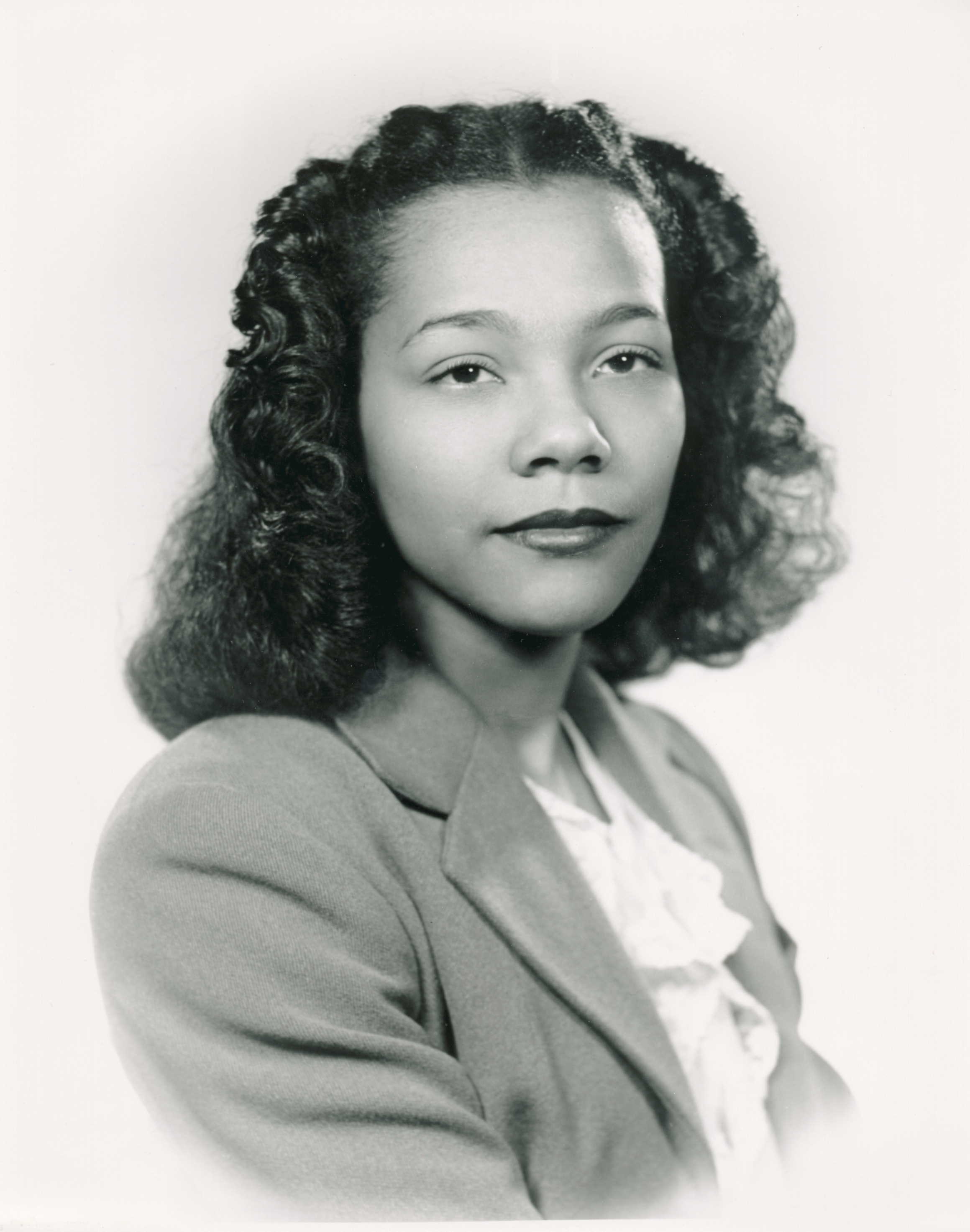The picture featured above is of Coretta scott King in her early to mid