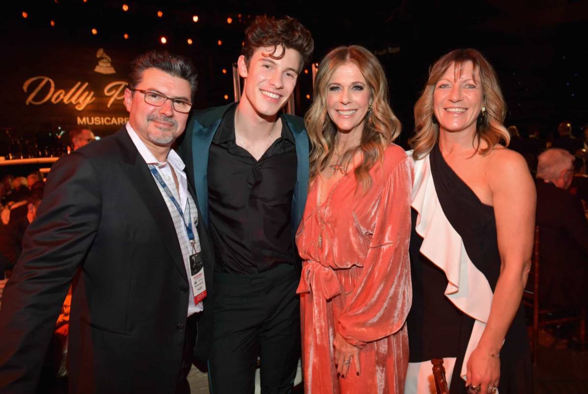 Shawn Mendes' Parents Karen and Manuel Mendes Ultimate Bio