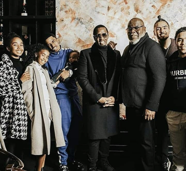 Puff Daddy attends TD Jakes Potters House church service with family