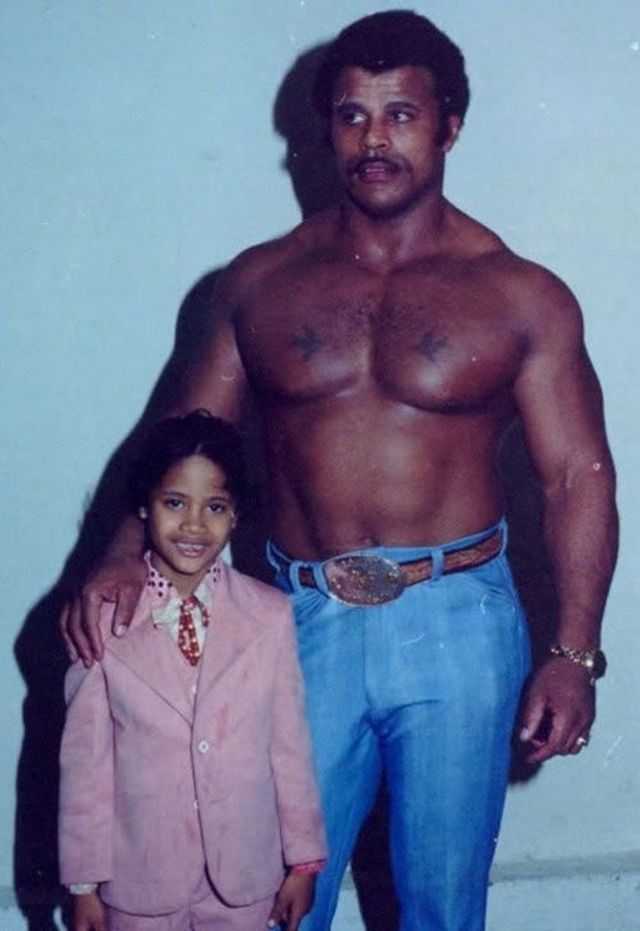 Rare and Adorable Childhood Photos of Dwayne “The Rock” Johnson Posing
