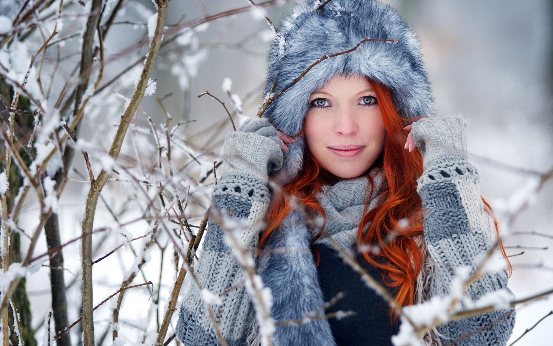 women, Females, Face, Eyes, Pov, Winter, Snow, Fashion, Glamour, Models