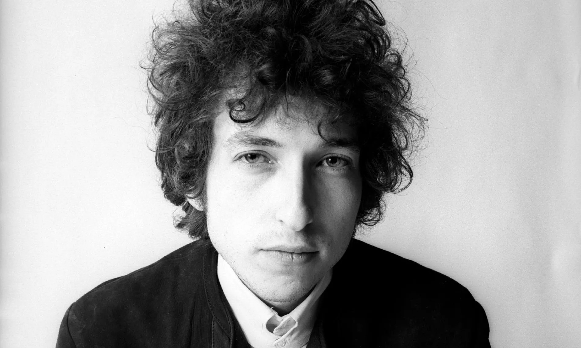 Bob Dylan Net Worth Music Career & Earnings [2023 Update]