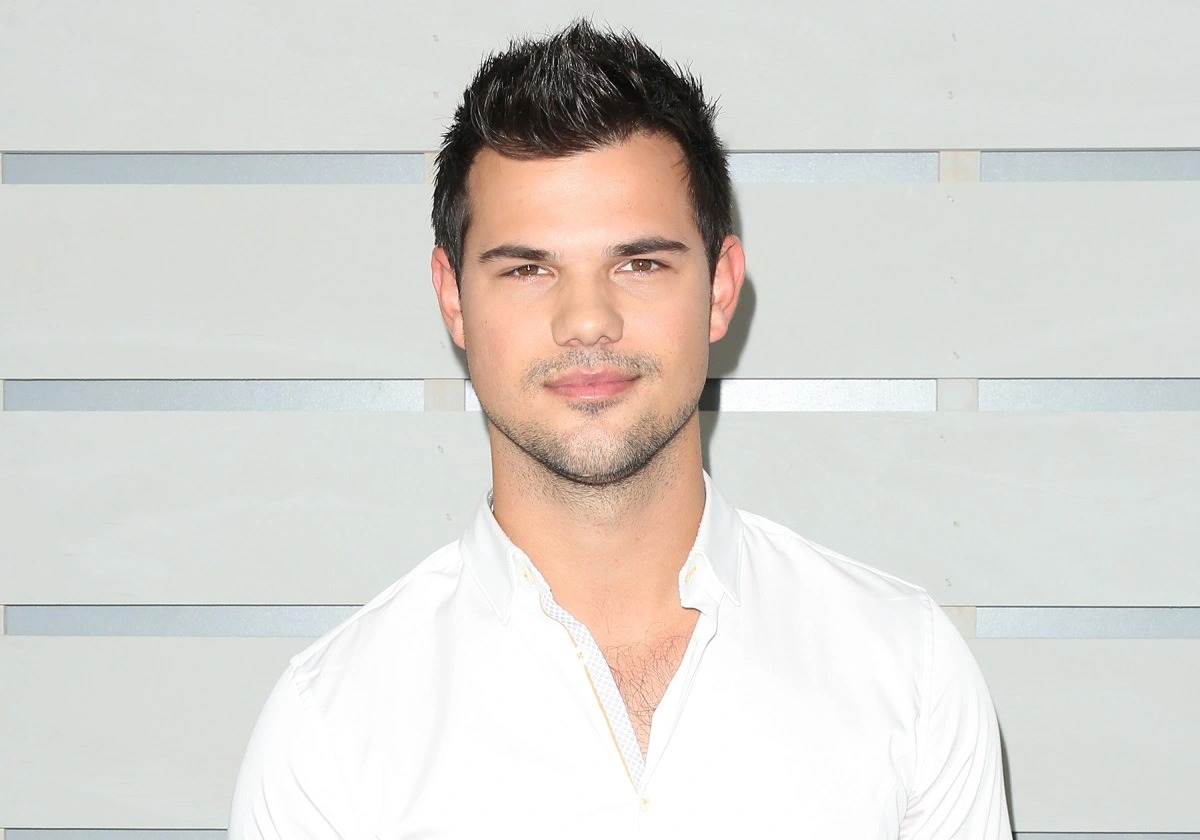 Taylor Lautner Net Worth Movie Earnings & Lifestyle [2023 Update]