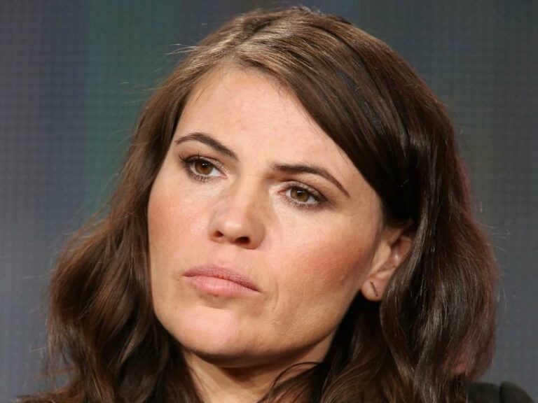 Clea DuVall Bio, Age, Height, Girlfriend, Net Worth, Wiki