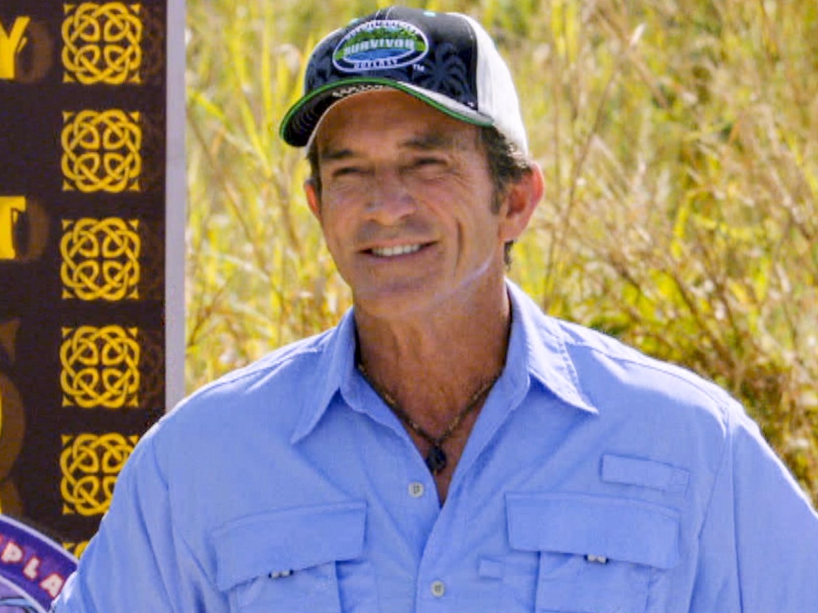 'Survivor' host Jeff Probst celebrates show's 21year anniversary