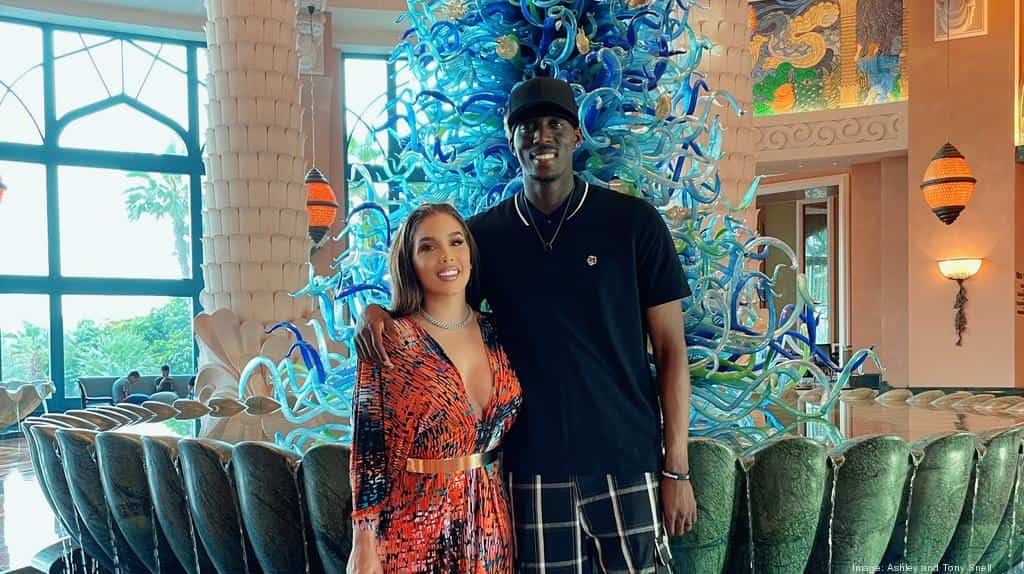 Tony Snell is Married to Wife Ashley Snell. Kids.