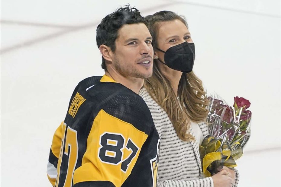 Sidney Crosby is not Married to Wife. Dating a Girlfriend Kathy