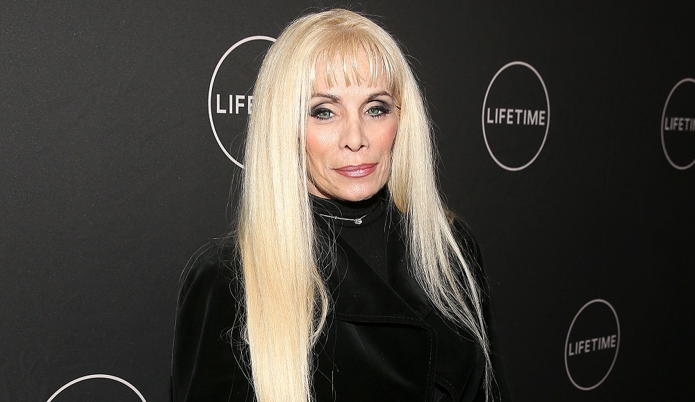 Victoria Gotti wiki, bio, age, house, husband, mother, instagram, net