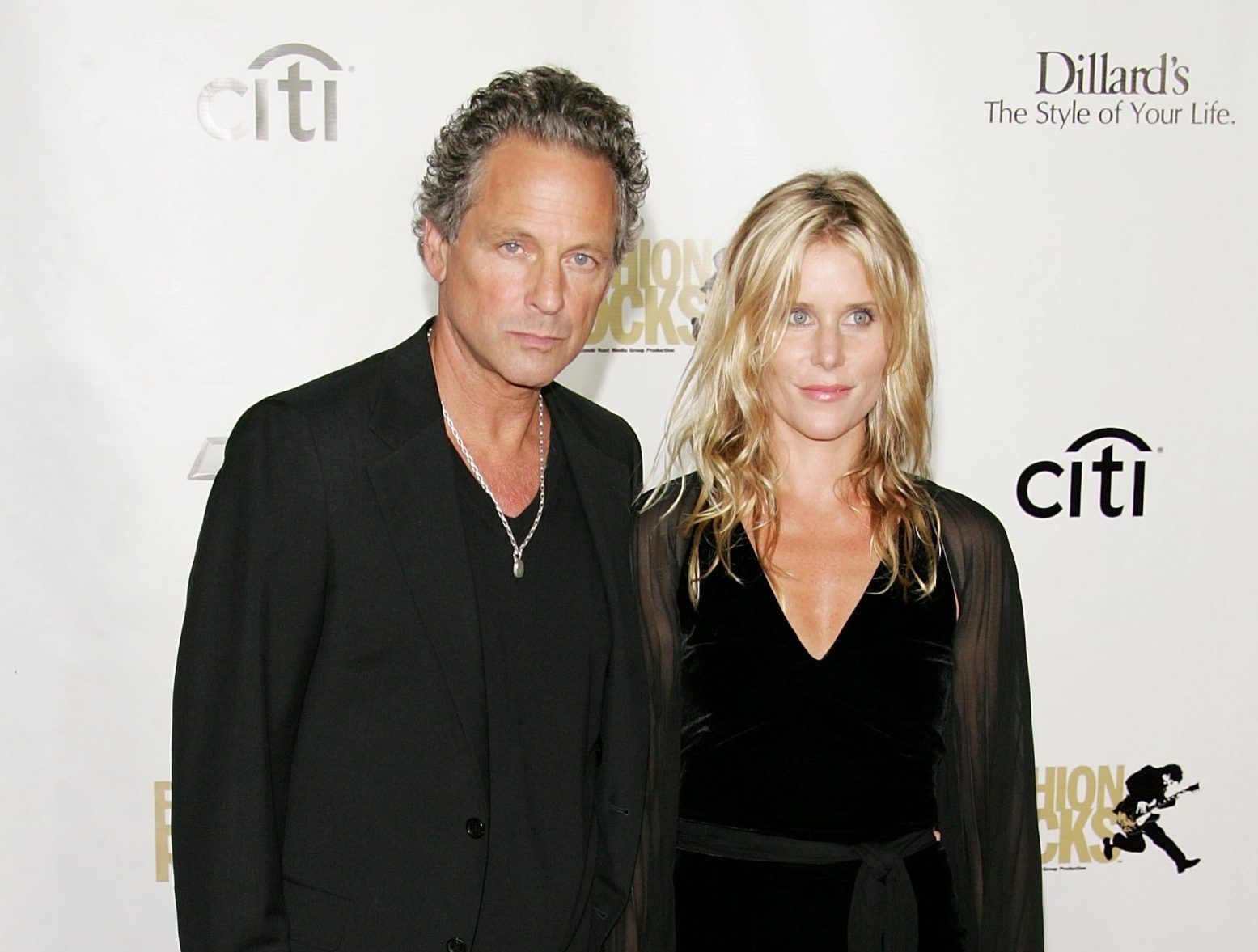 Lindsey Buckingham Splits with Wife After 21 Years of Marriage