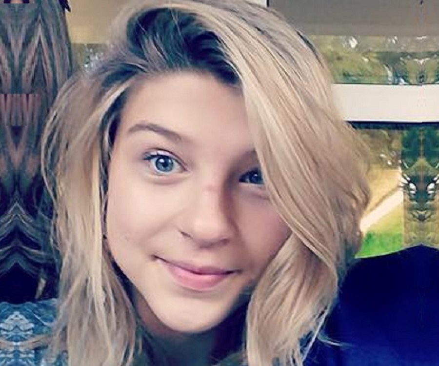 Phoebe Adele Gates Age, Net Worth, Height, College, Education 2023