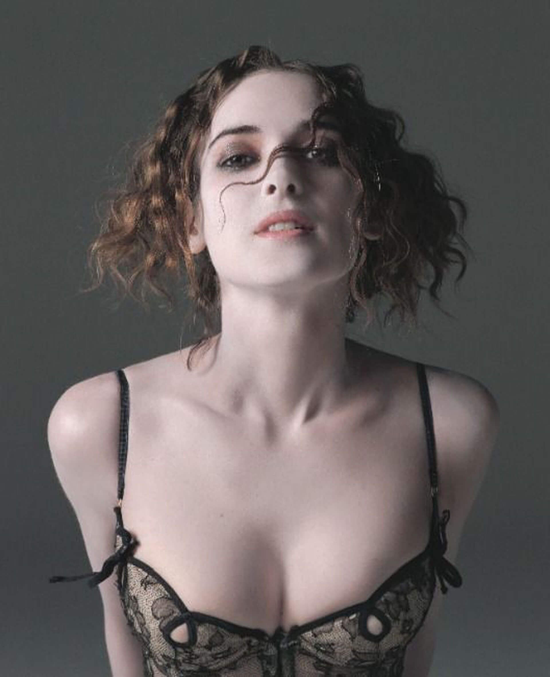 50 Hot Winona Ryder Photos 12thBlog