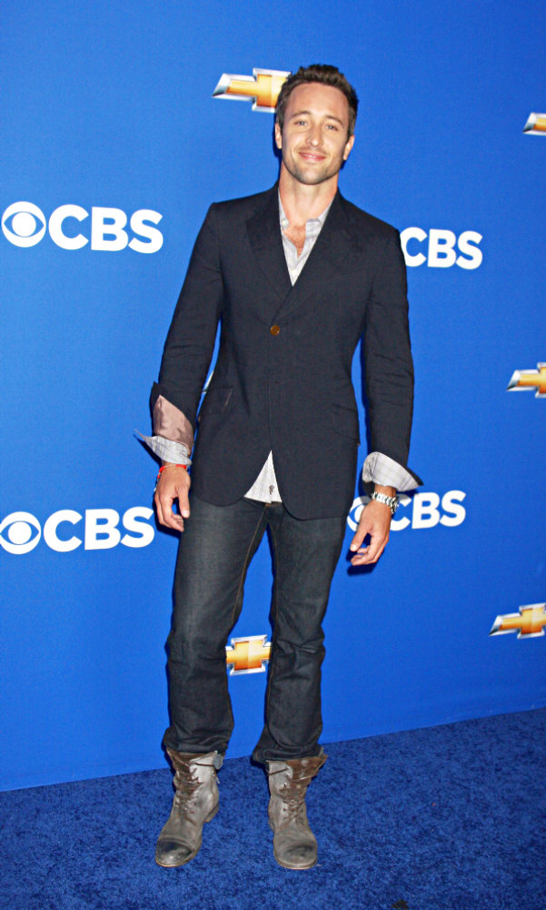 Alex O'Loughlin Flaunts Ripped Body for GQ Style