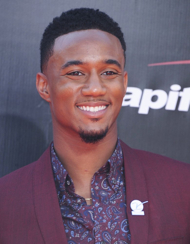 Jessie T. Usher Picture 5 The ESPYS Awards 2016 Arrivals