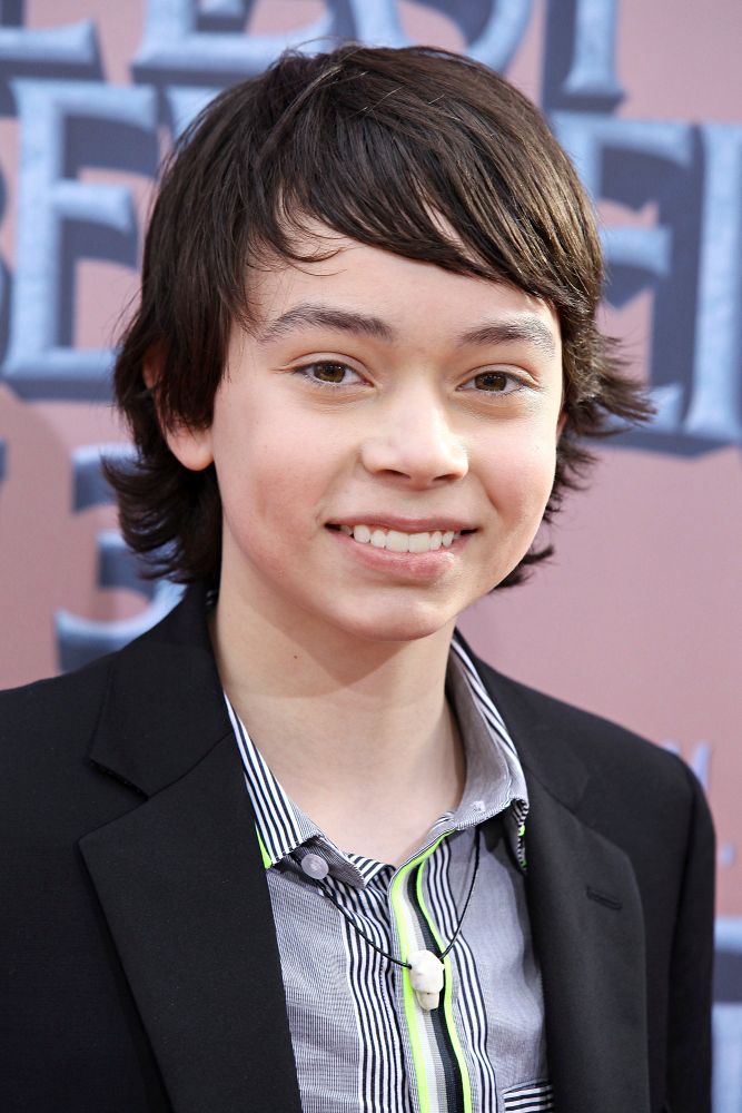 Noah Ringer Picture 1 Premiere of 'The Last Airbender' Arrivals