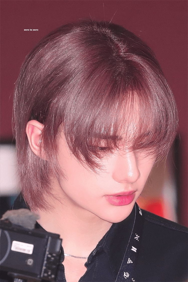 Stray Kids Hyunjin and his Trendsetting Hairstyles allkpop