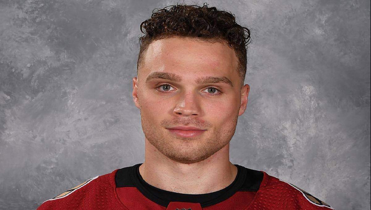 Max Domi Net Worth 2022, Age, Wife, Children, Height, Family, Parents