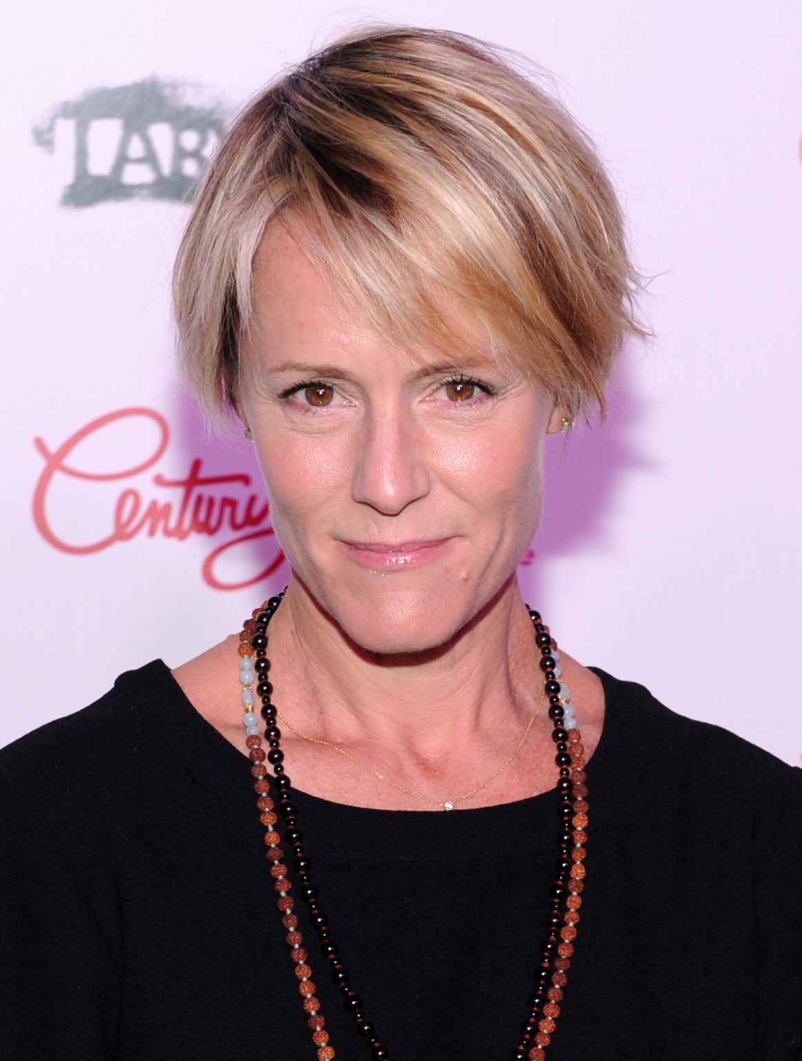 Mary Stuart Masterson Spouse, Movies, Kids, Husband & Net Worth