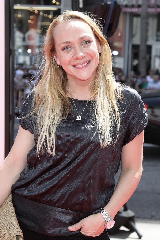 Nicole Sullivan at the World Premiere of THE THREE STOOGES THE MOVIE