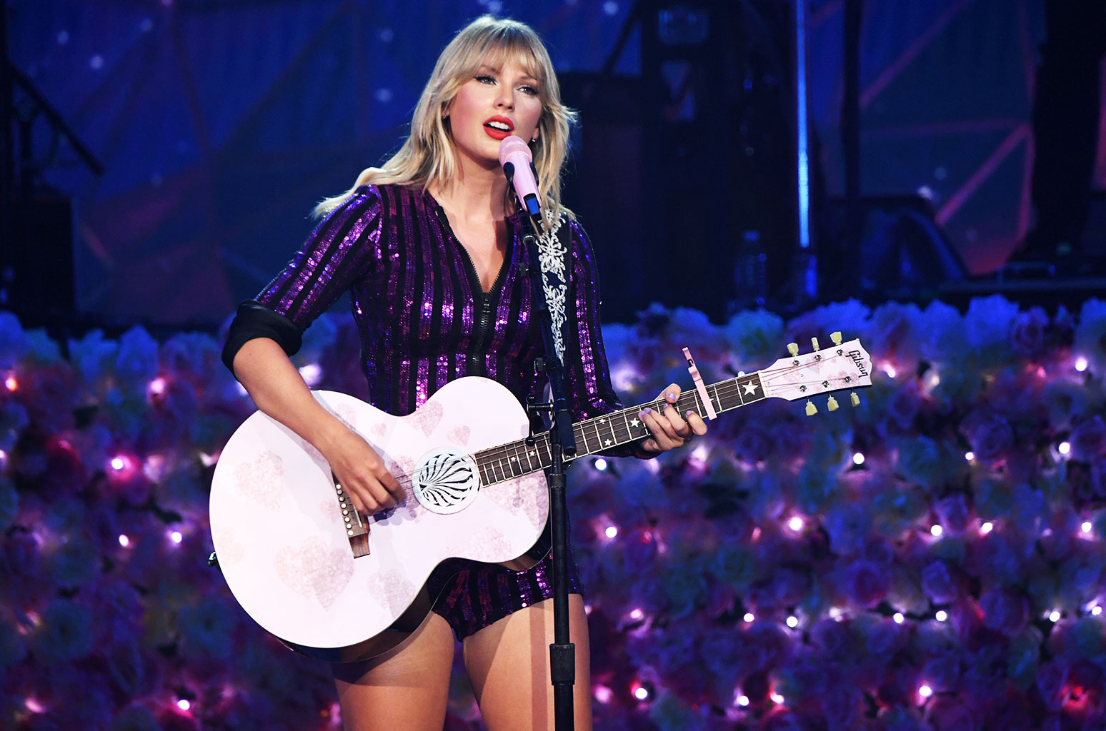 Taylor Swift’s ‘Lover’ Listening Party In Los Angeles Details