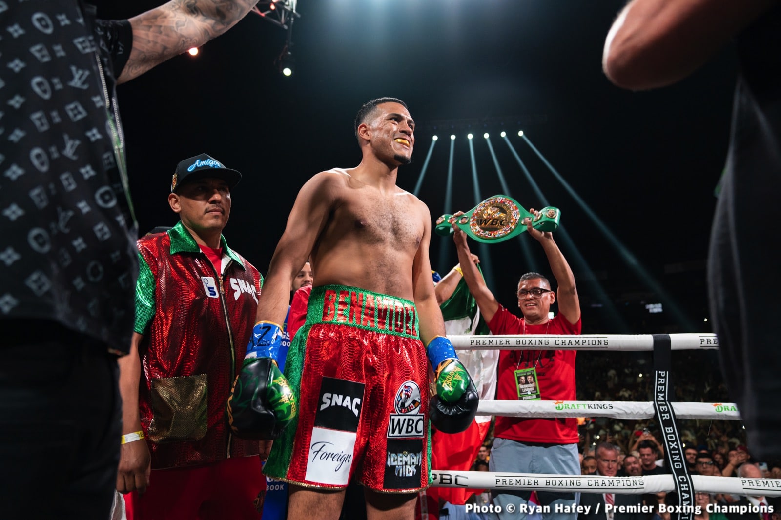 Antonio Tarver believes David Benavidez is Canelo’s biggest threat at