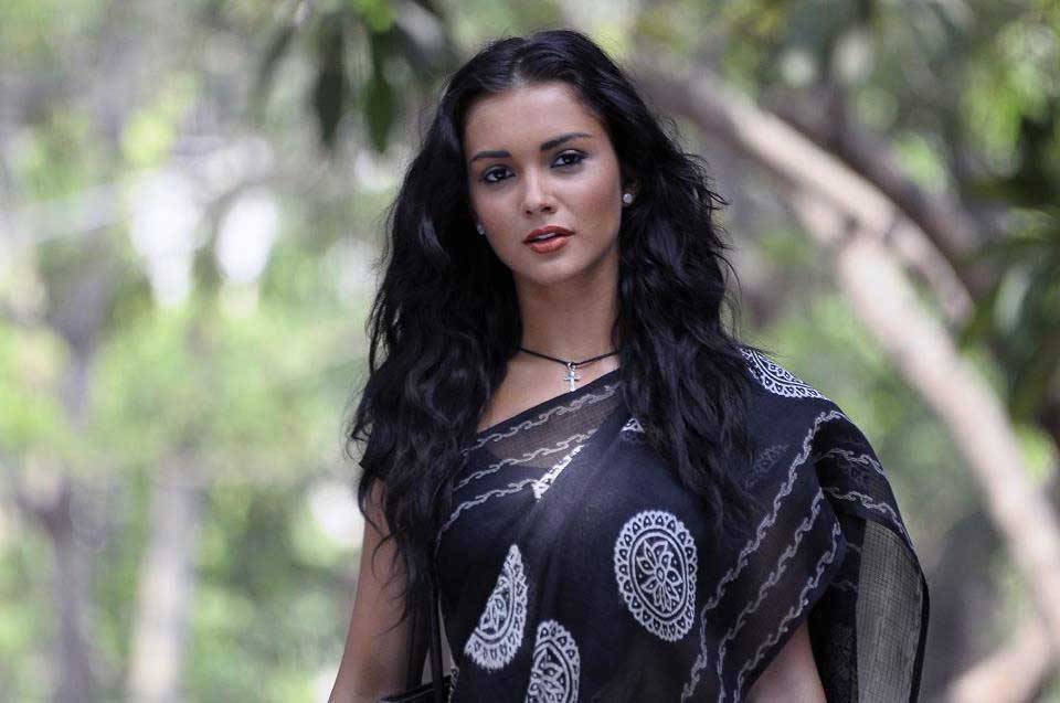 Amy Jackson Age, Family, Husband, Movies, Net Worth, Biography BREEZEMASTI